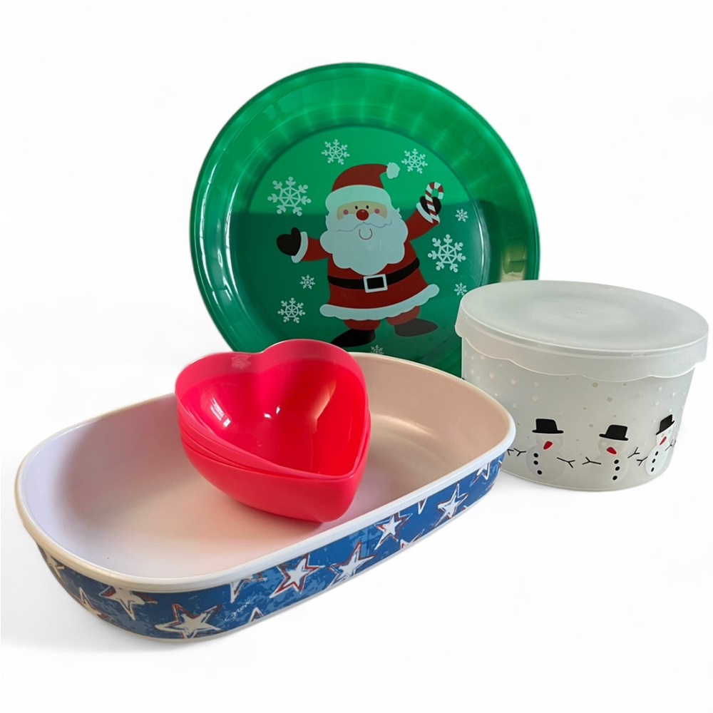Bundle of Various Festive Holiday Party Serveware Pieces